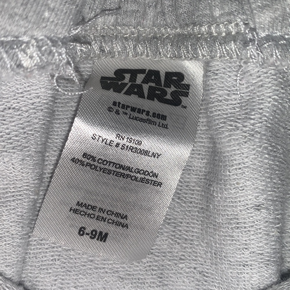 Disney Star Wars Gray Romper 6-9M Baby Yoda EUC - Picture 6 of 7